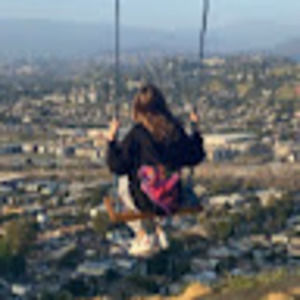 Meet your Posher, Thea